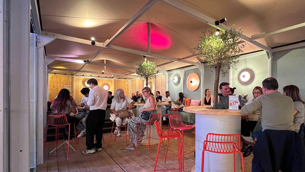 BERNARD MASSARD LOUNGE